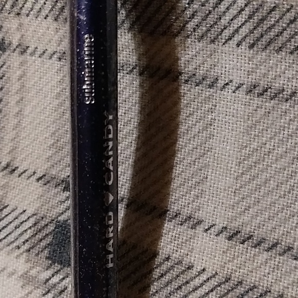 Makeup - Picture 6 of 9